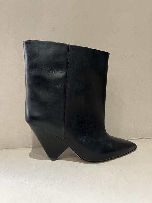 ISABEL MARANT MIYAKO LEATHER BOOTS BLACK