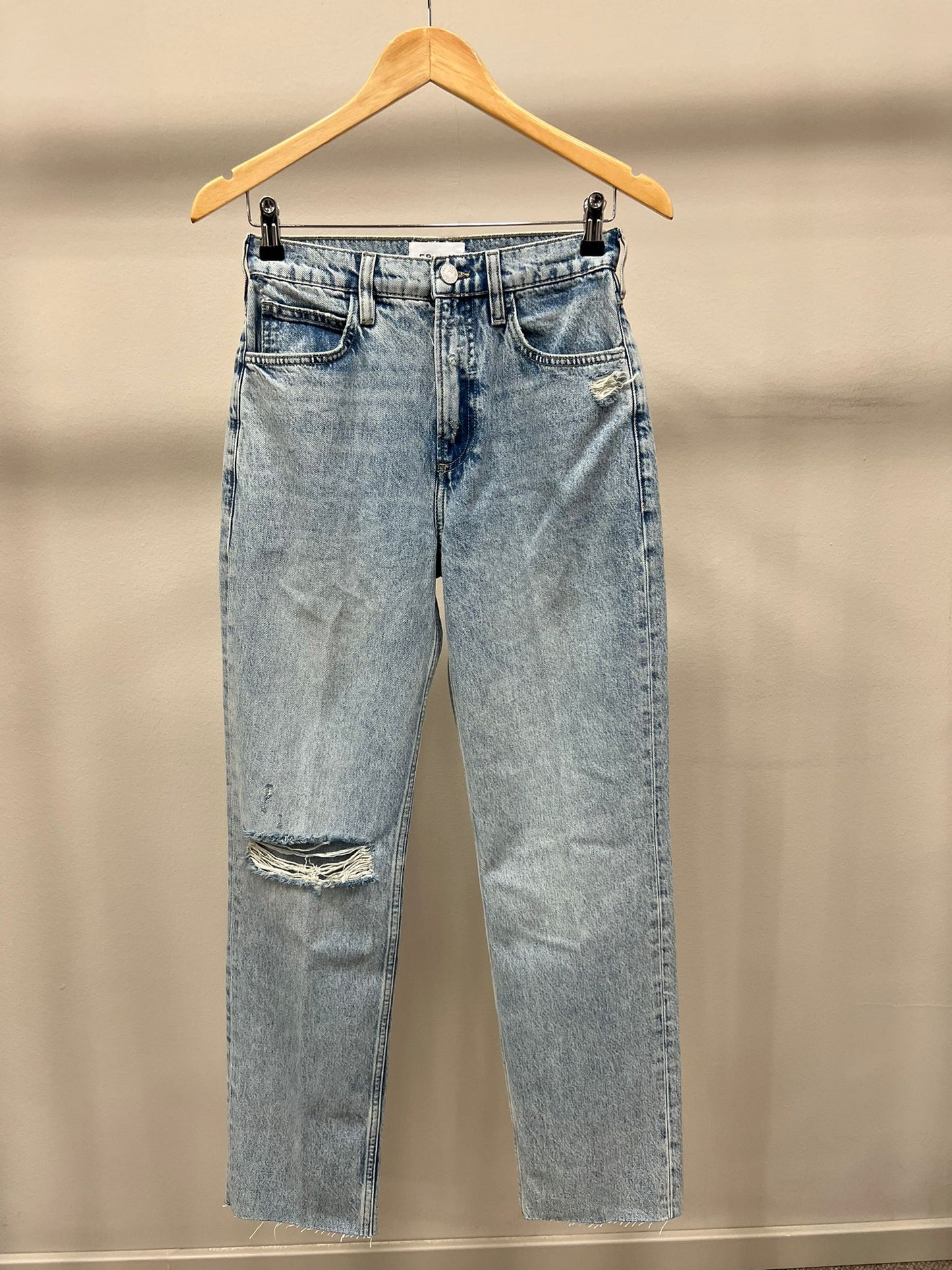 FRAME HIGH N TIGHT STRAIGHT HIGH RISE JEANS LIGHT BLUE